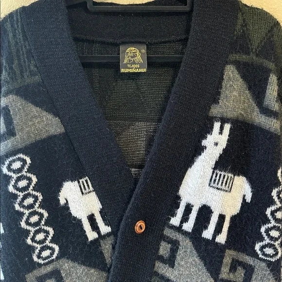 1980's Vintage Tejidos Rumiñahui Wool Alpaca Western Cardigan size XL